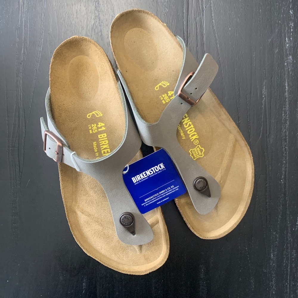 Birkenstock “Gizeh” Sandals